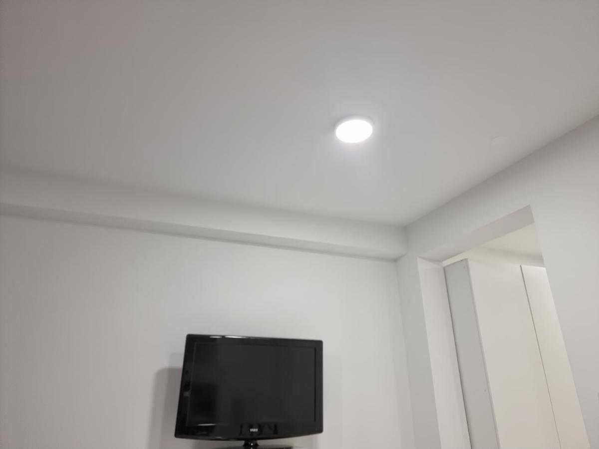 Apartmani Anastasia With Pool, Новаля Екстериор снимка