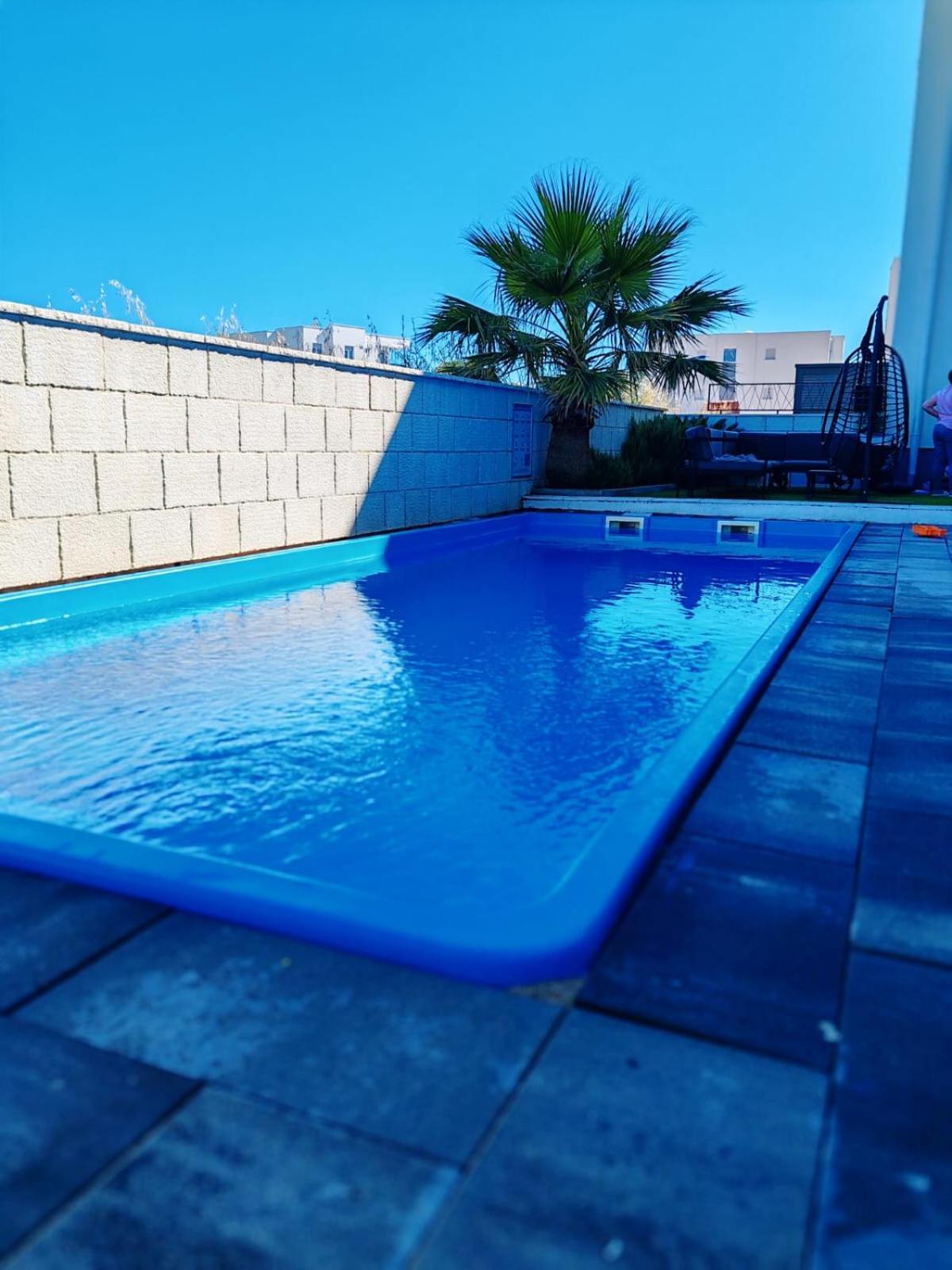 Apartmani Anastasia With Pool, Новаля Екстериор снимка